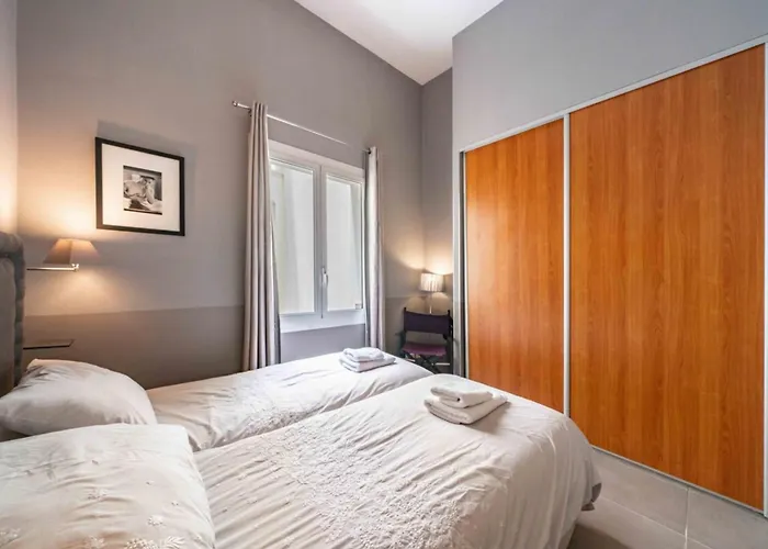 Beautiful 2 Bedroom In The Heart Of Daire