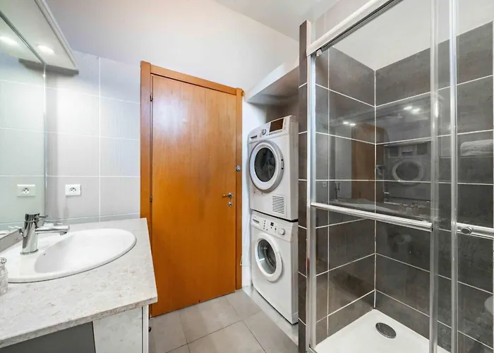 Beautiful 2 Bedroom In The Heart Of * Cannes
